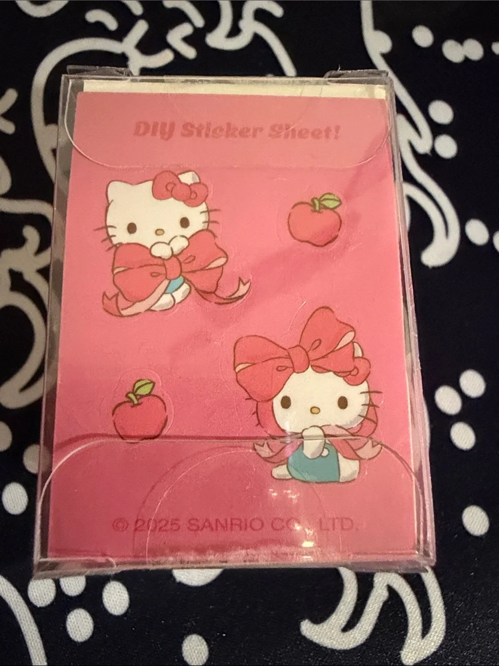 Hello Kitty Gloss Jelly Lip Glaze with Peptides